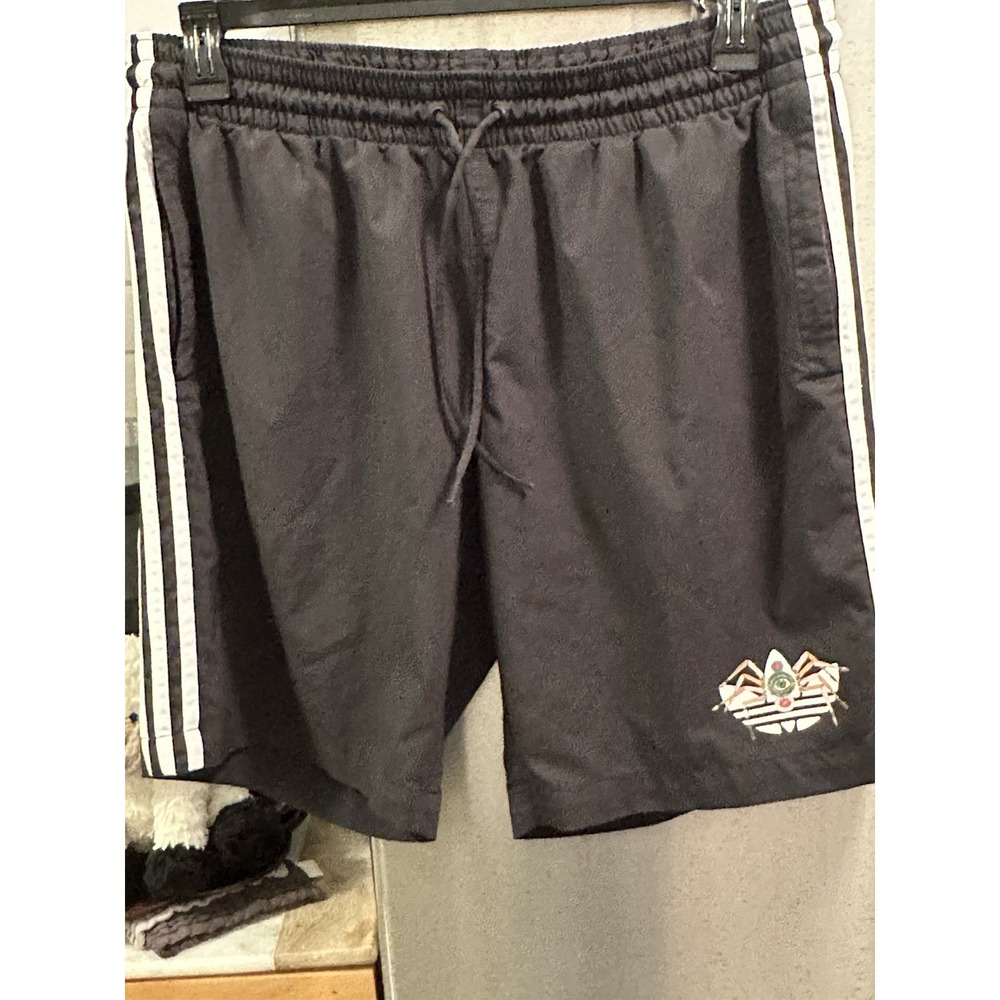 Adidas Limited Edition Short-Rare Embroidered Eye Patch Artist Collab (Tomaami) - Picture 2 of 16
